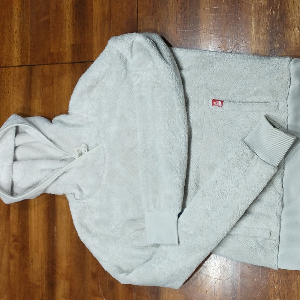 North Face ivory fleece hoodie women's size M